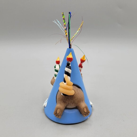 Charming Tails Celebrating You Musical Figurine Birthday Hat Candles Mouse - Picture 3 of 8